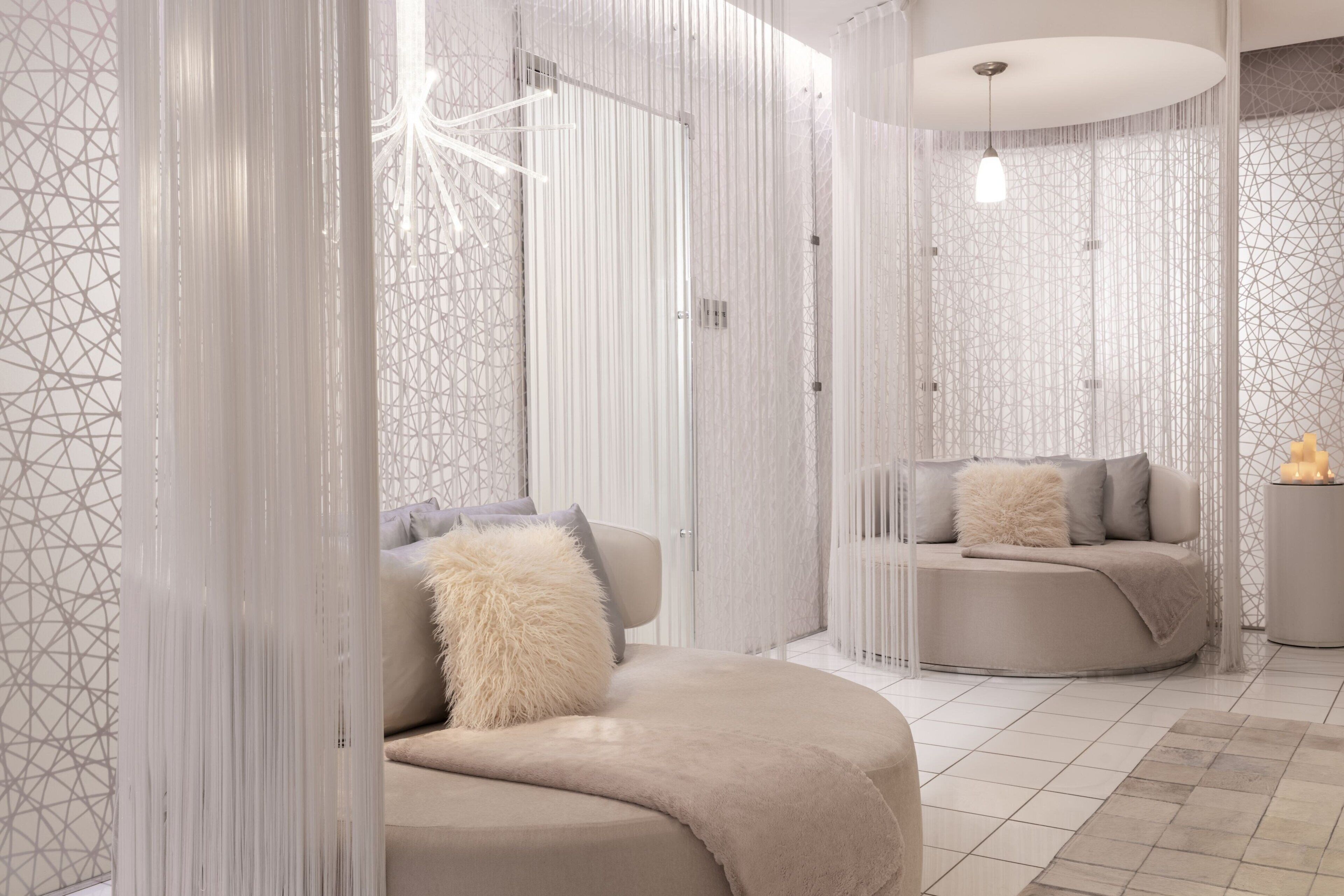 Couples treatment rooms, sauna, steam room, body treatments