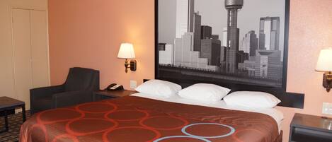 Een laptopwerkplek, gratis wifi, beddengoed