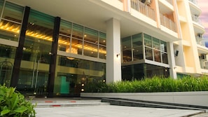 Bahagian luar