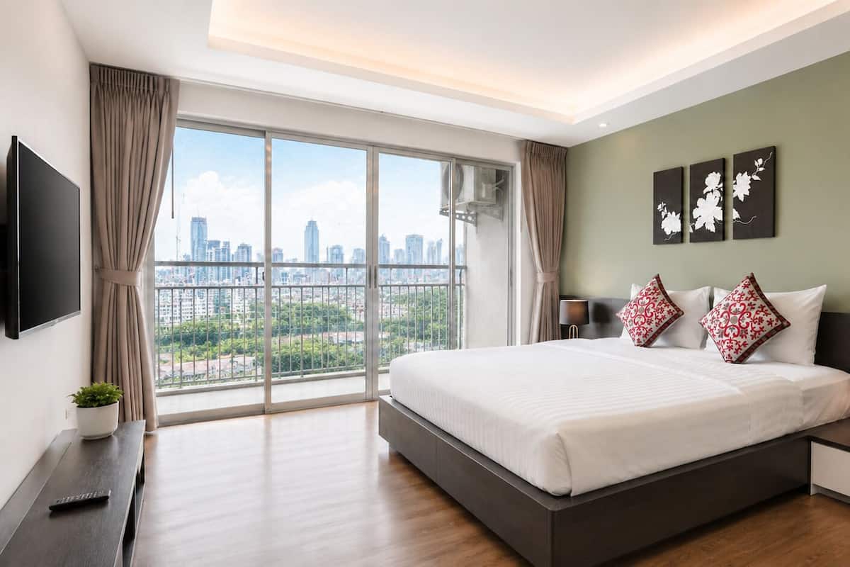 Suite, 3 Bedrooms