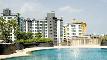 Outdoor pool, sun loungers