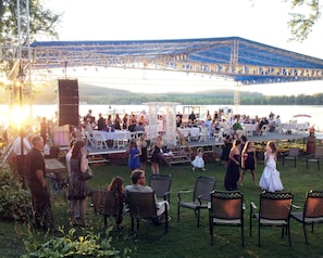 Área para banquetes al aire libre