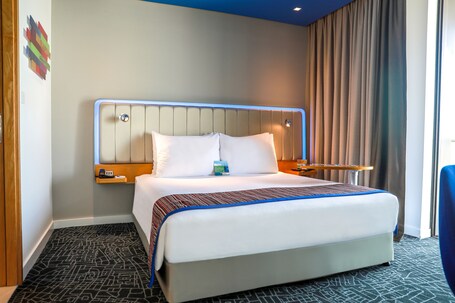 Park Inn by Radisson Abu Dhabi Yas Island - Image 76