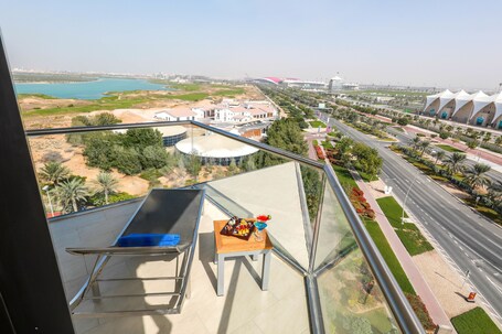 Park Inn by Radisson Abu Dhabi Yas Island - Image 19