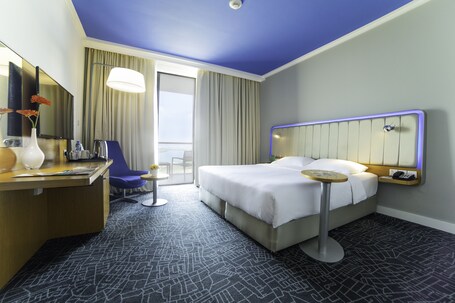 Park Inn by Radisson Abu Dhabi Yas Island - Image 64