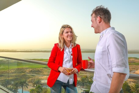 Park Inn by Radisson Abu Dhabi Yas Island - Image 33