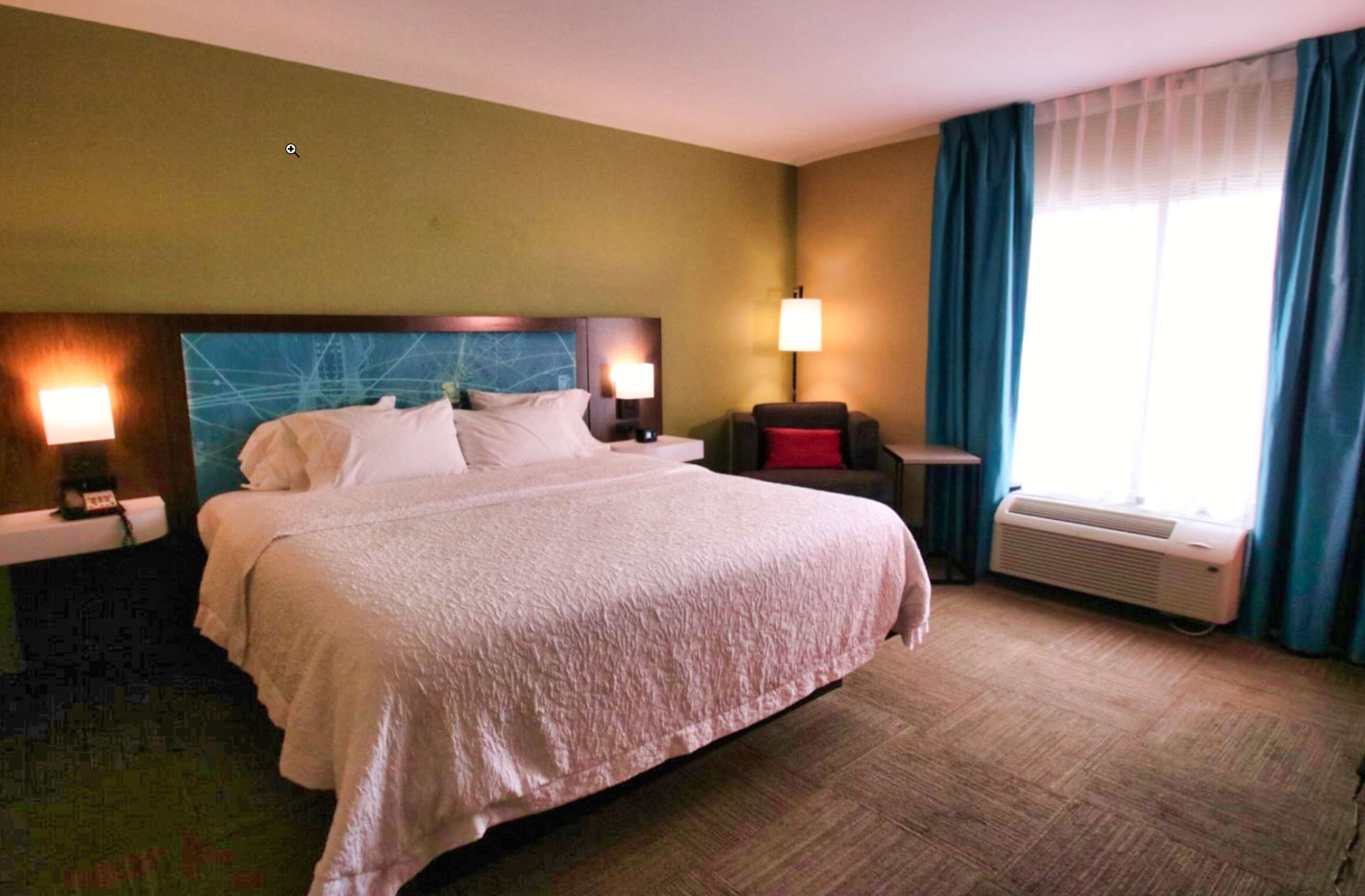 Egyptian cotton sheets, premium bedding, pillowtop beds, in-room safe