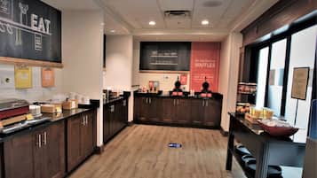 Free daily buffet breakfast