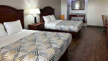 Bureau, rideaux occultants, Wi-Fi gratuit, draps fournis