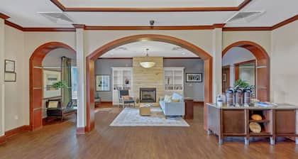 Country Inn & Suites by Radisson, Braselton, GA