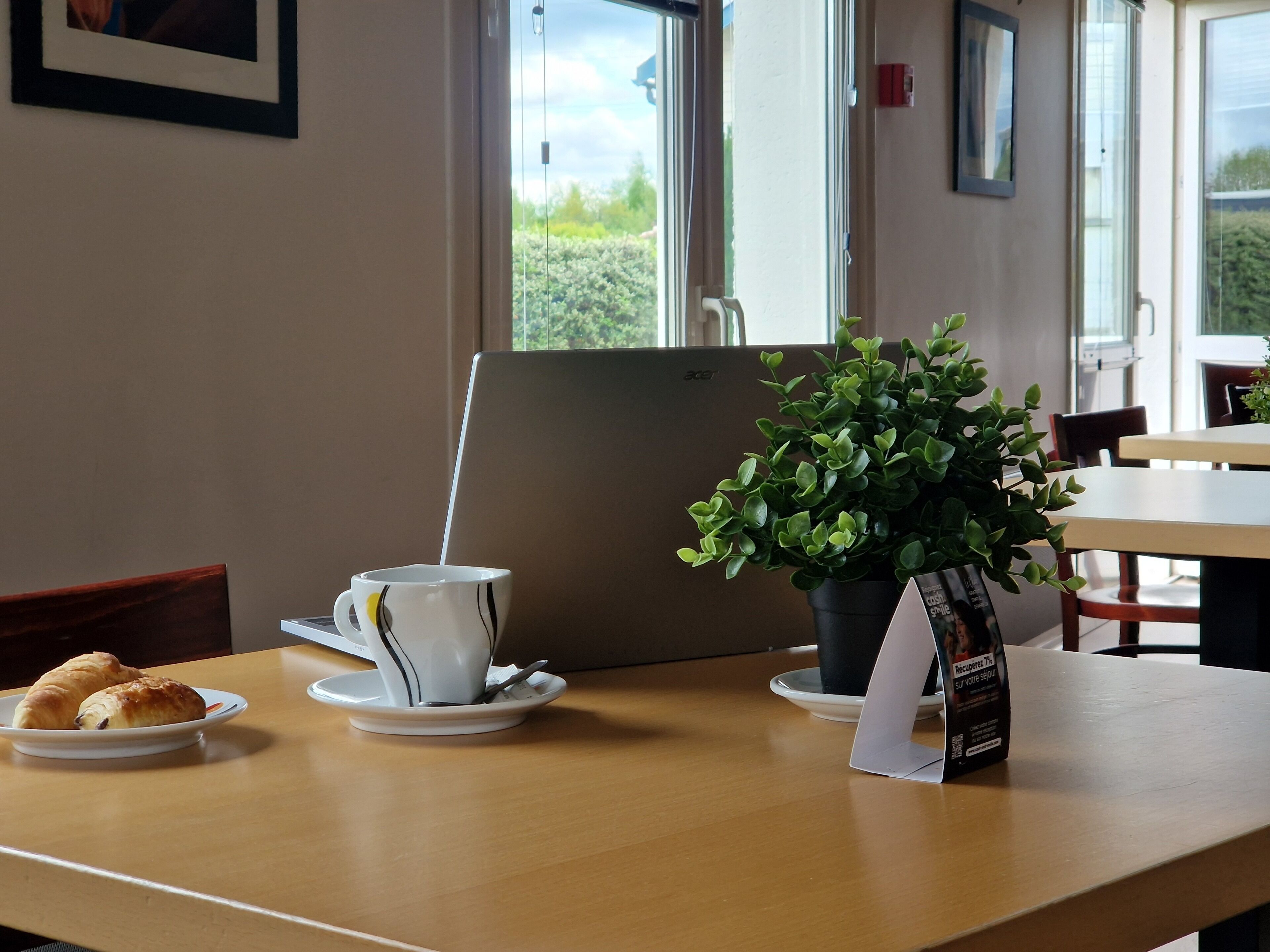 daily buffet breakfast (eur 10 per person)