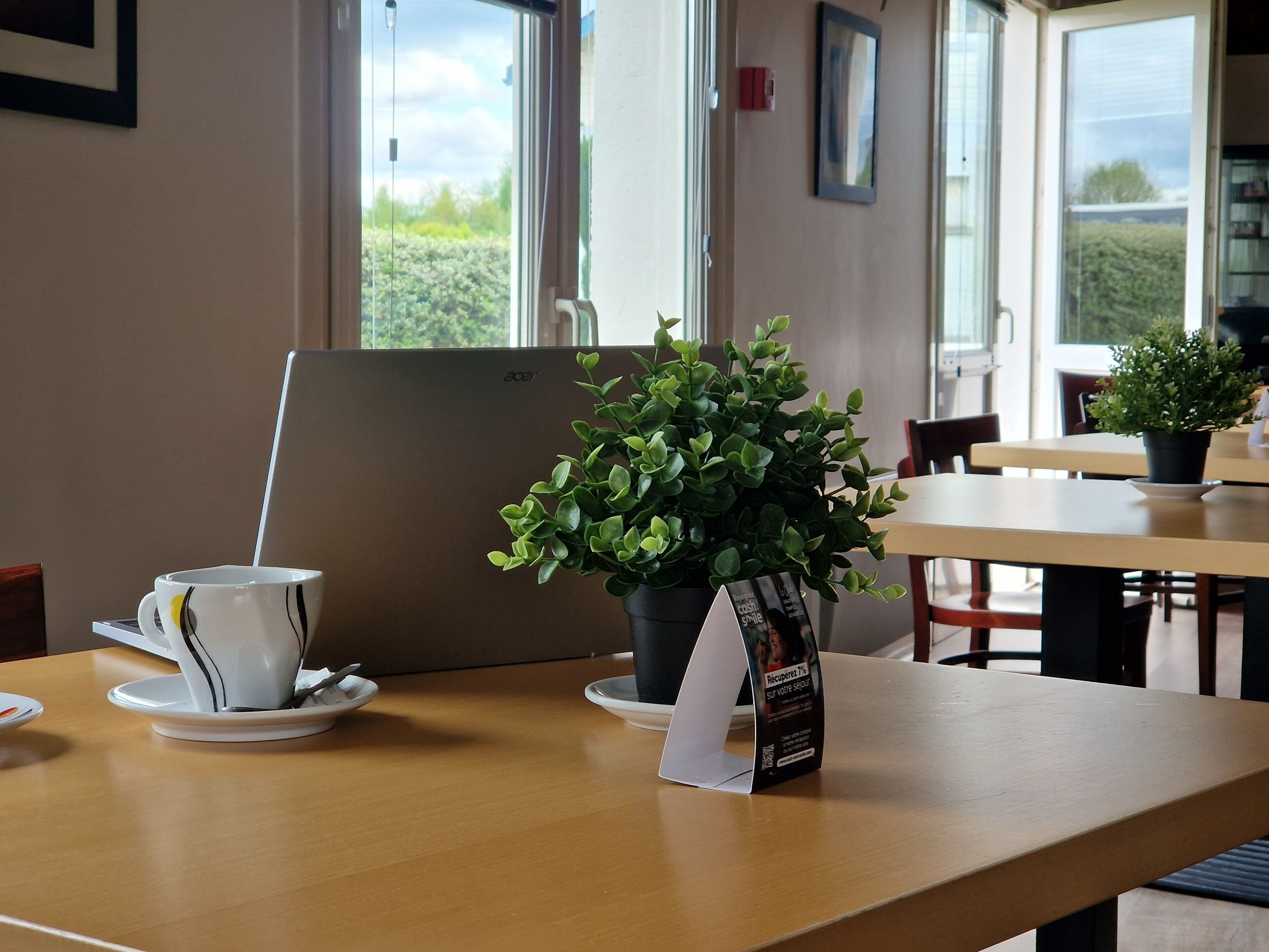 daily buffet breakfast (eur 10 per person)