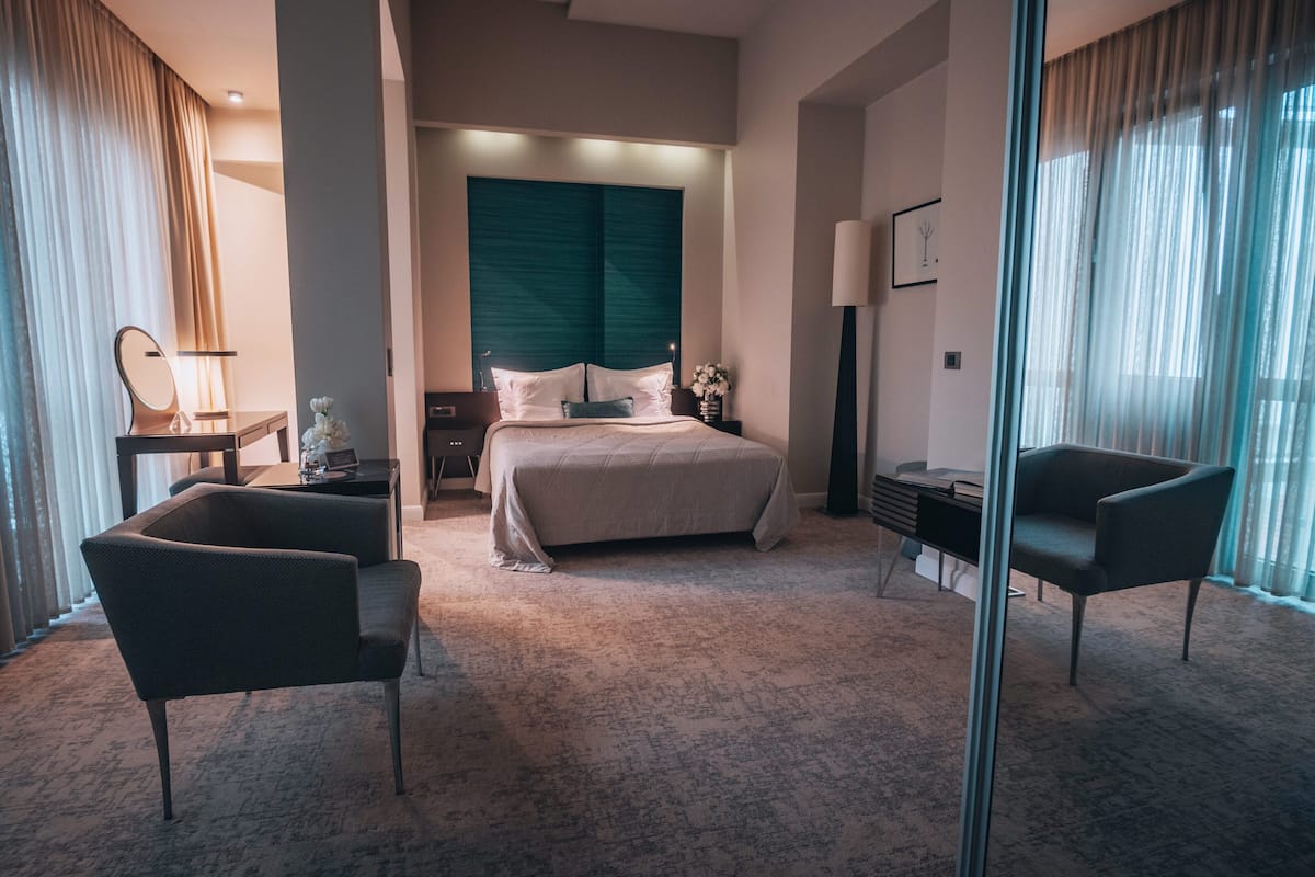 Comfort Double Room | 1 bedroom, minibar, in-room safe, individually decorated