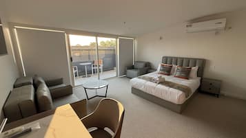Estúdio clássico, 1 cama Queen | Roupas de cama premium, individualmente decorados