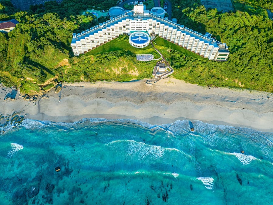 Beach/ocean view