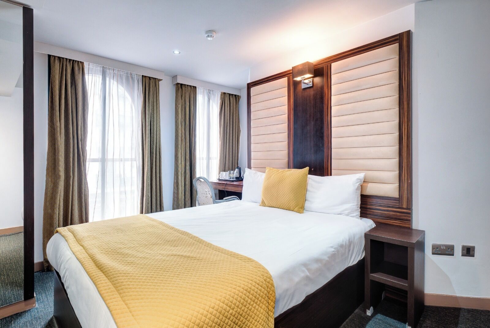 더블룸 | 이집트산 면 시트, 고급 침구, 객실 내 금고, 각각 다른 스타일의 인테리어