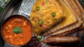 Daily English breakfast (GBP 5.99 per person)