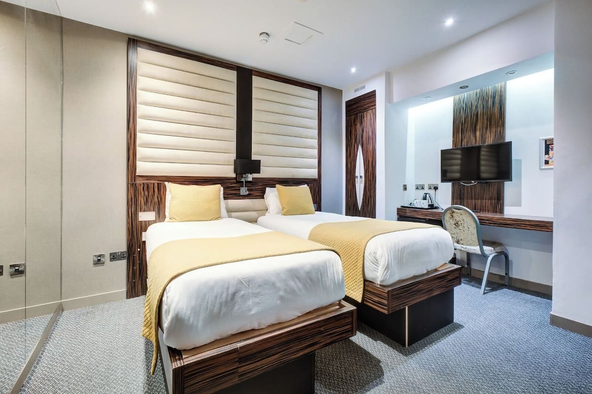 Twin Room Without Window | Egyptian cotton sheets, premium bedding, in-room safe