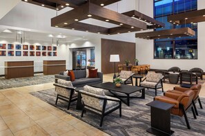 Lobby-Lounge
