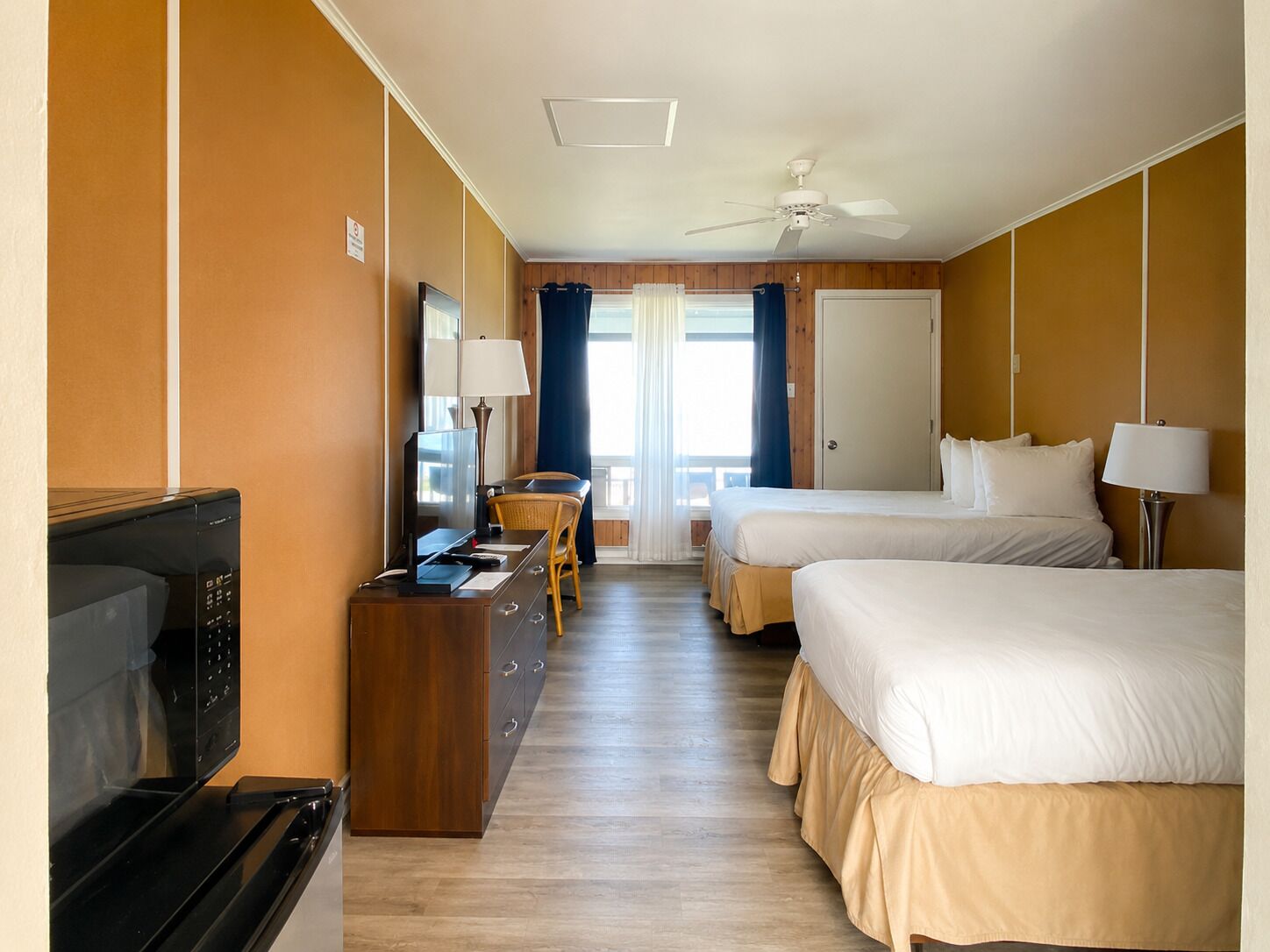 Panoramic Double Room | 2 bedrooms, individually furnished, desk, soundproofing