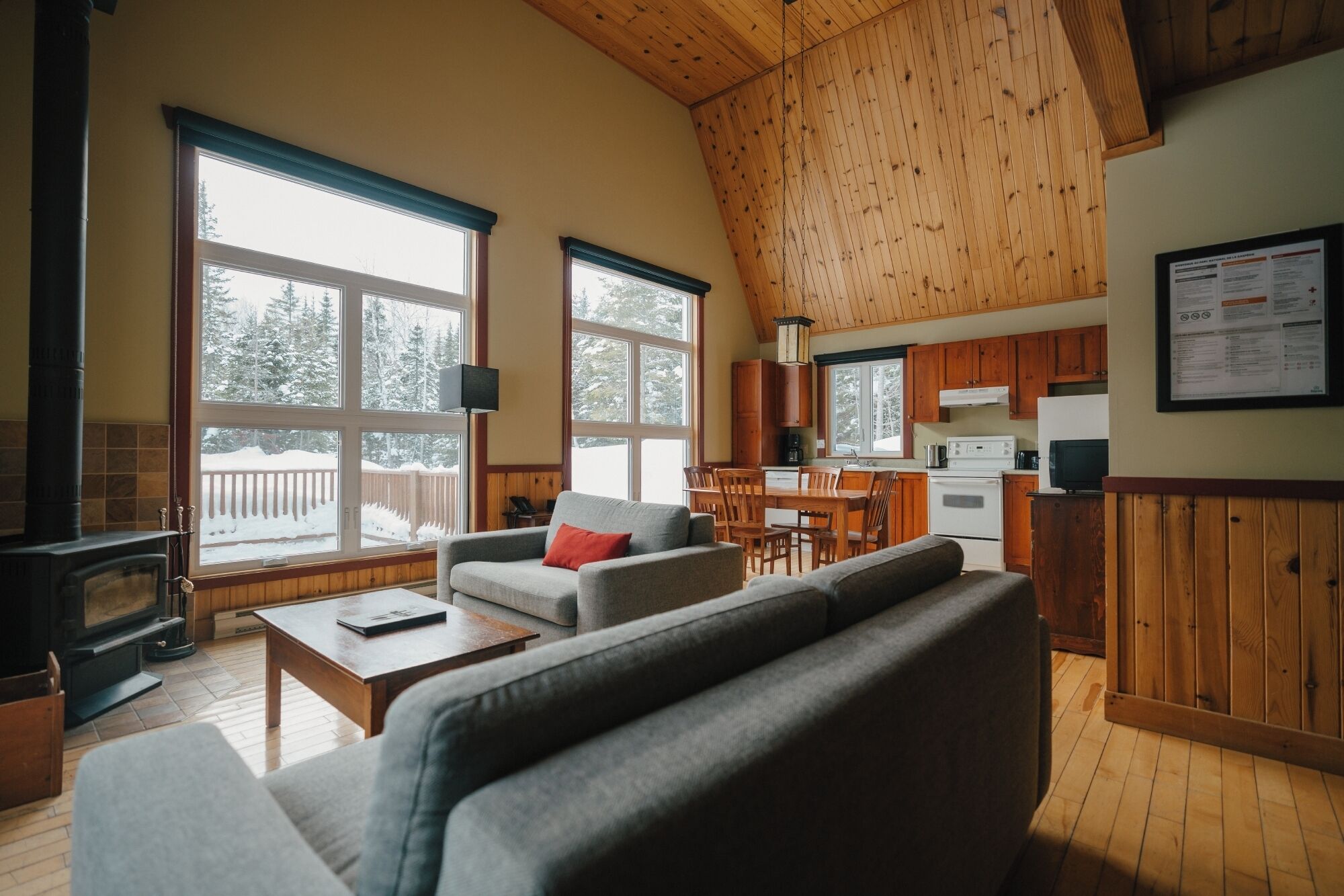 Chalet Comfort, 2 kamar tidur, pemandangan gunung | Area keluarga