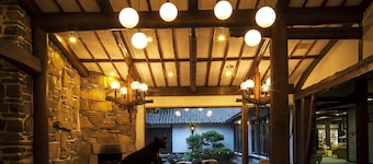 Tsumagoi Prince Hotel