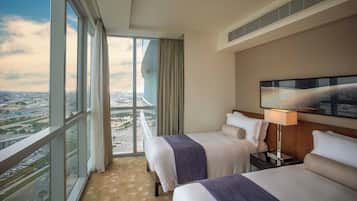 1 bedroom, premium bedding, minibar, in-room safe