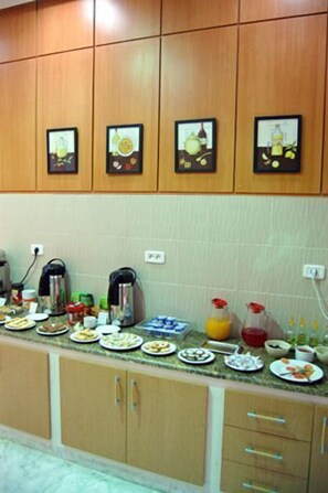 Petit déjeuner buffet compris tous les jours