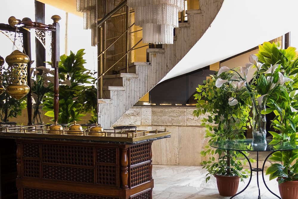 Plaza Hotel Alexandria