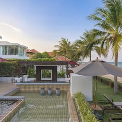Beach/ocean view