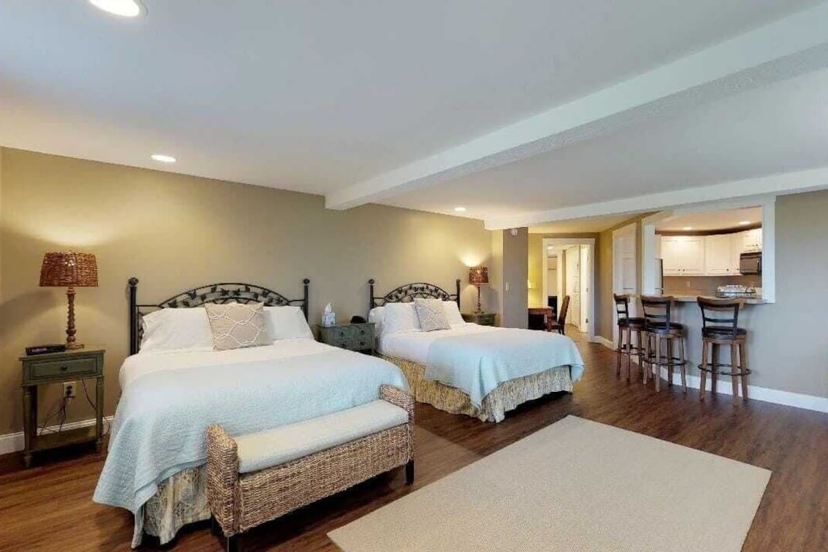 Premium bedding, free WiFi, bed sheets, alarm clocks