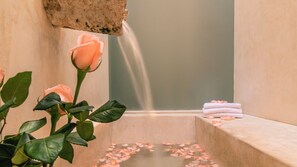 Deluxe Room, 1 King Bed | Bathroom | Separate bathtub and shower, deep-soaking bathtub, rainfall showerhead - Rosas & Xocolate, Mérida, a Member of Design Hotels (Mérida)
