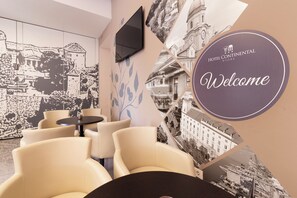 Bar (on property) - Hotel Continental (Rijeka)