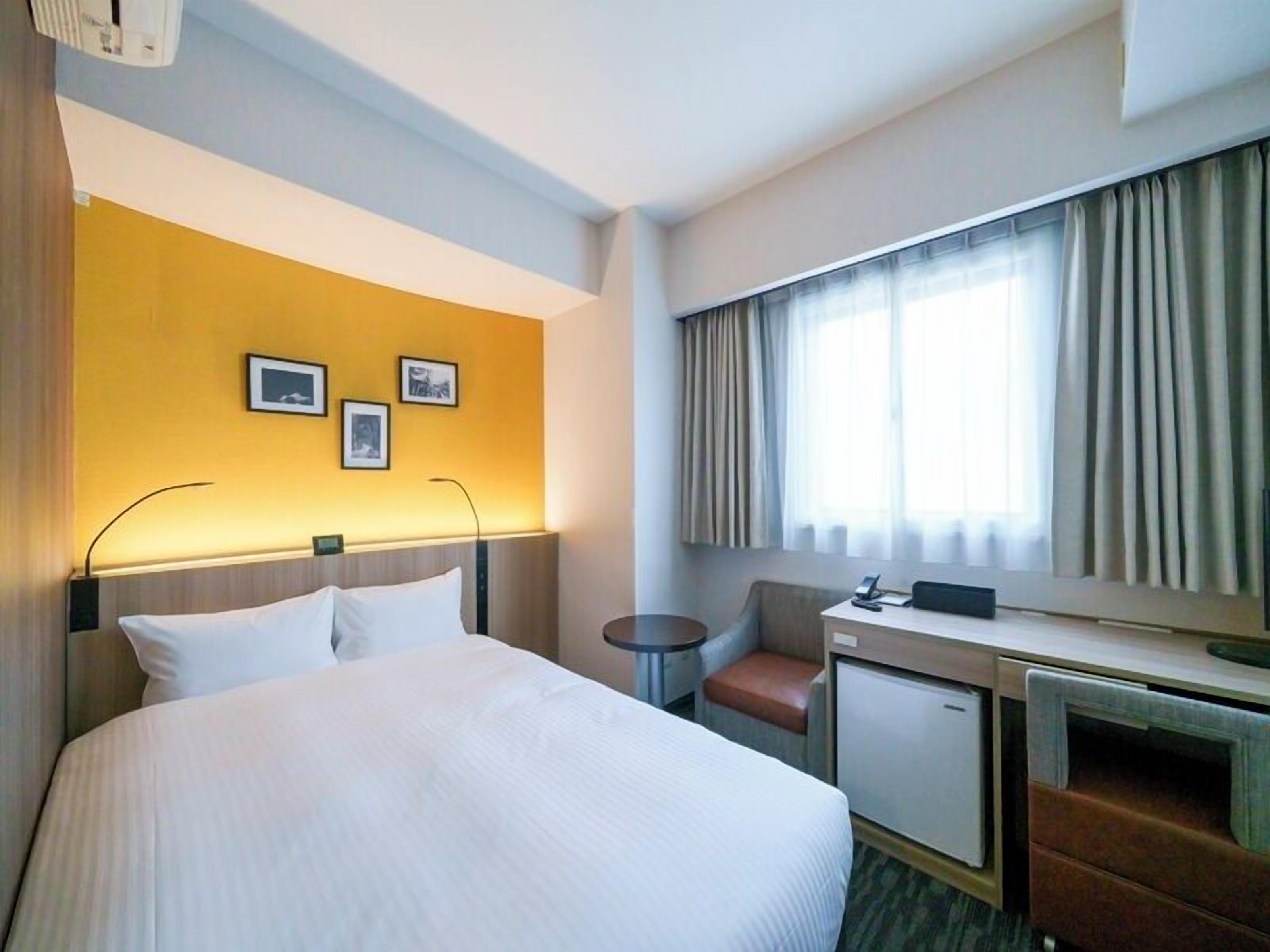 Standard Double Room | Desk, blackout curtains, iron/ironing board, free WiFi