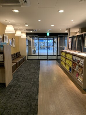 Lobby - Smile Hotel Tokyo Asagaya (Tokyo)
