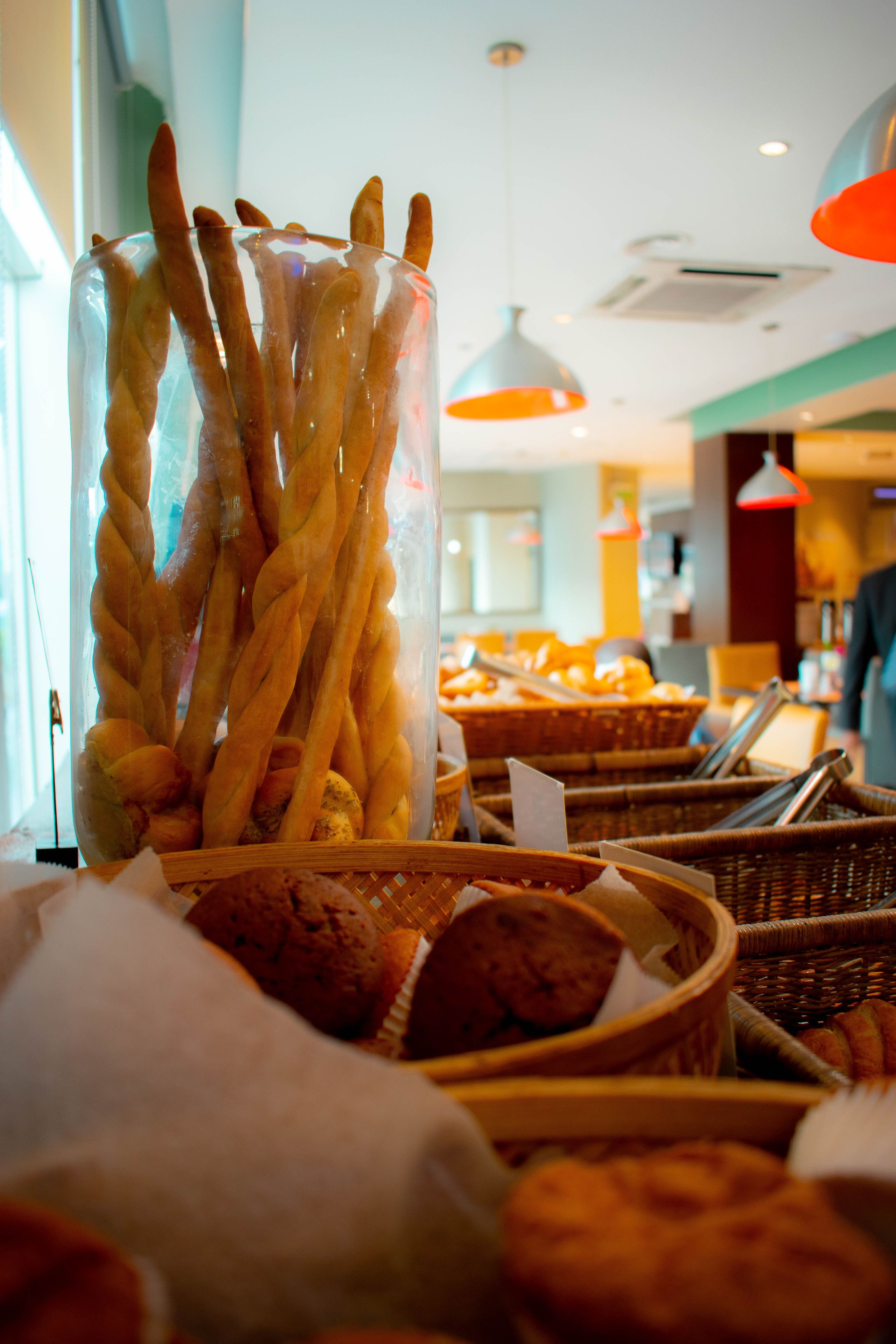 Desayuno buffet diario (USD 16 por persona)