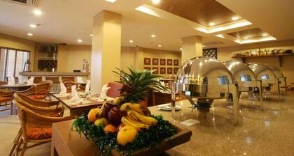 Crown Regency Prince Resort