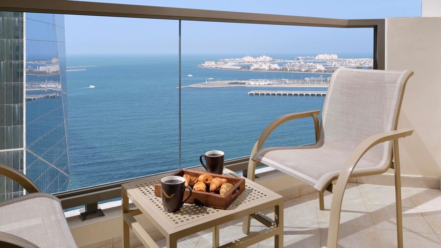 Mövenpick Hotel Jumeirah Beach