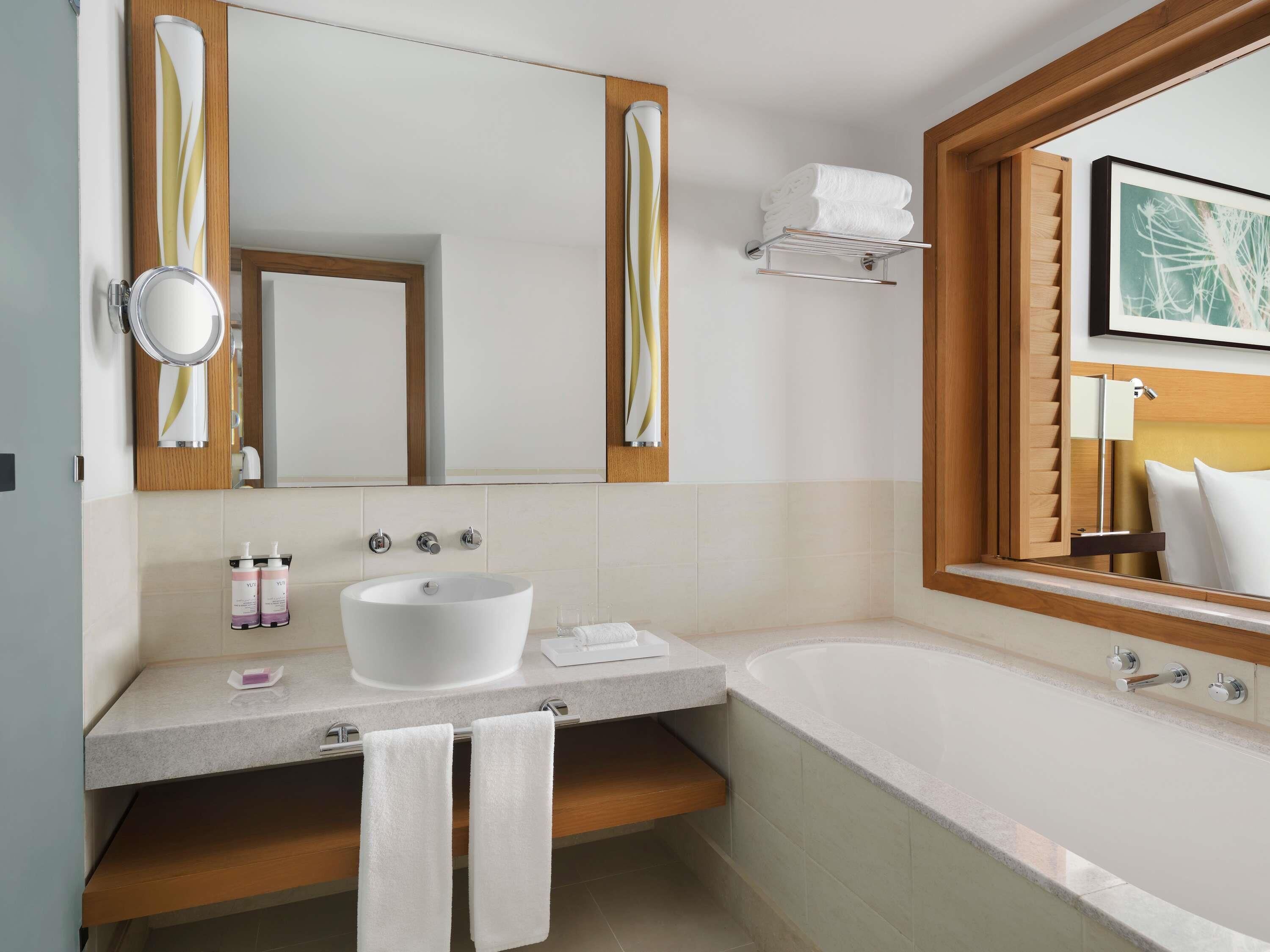 Minibar, in-room safe, desk, laptop workspace