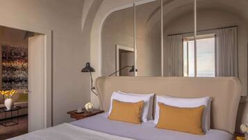 Exclusive Suite, Sea View (Anantara) | Select Comfort beds, minibar, in-room safe, desk