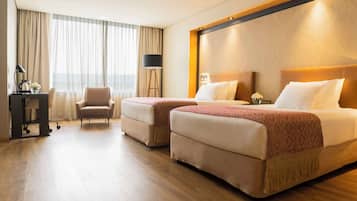 Premium bedding, minibar, in-room safe, desk