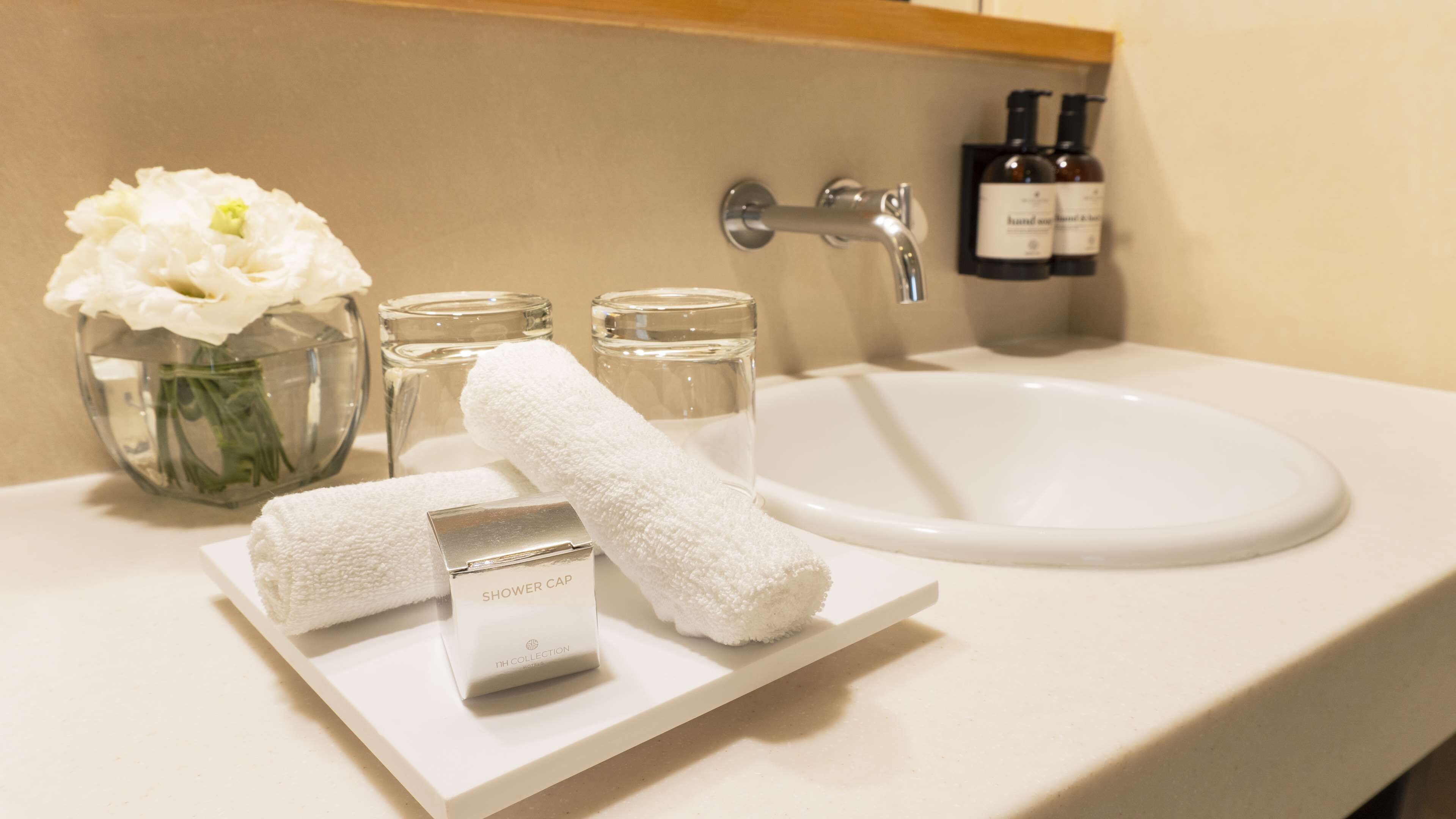 shower, rainfall showerhead, eco-friendly toiletries, hair dryer