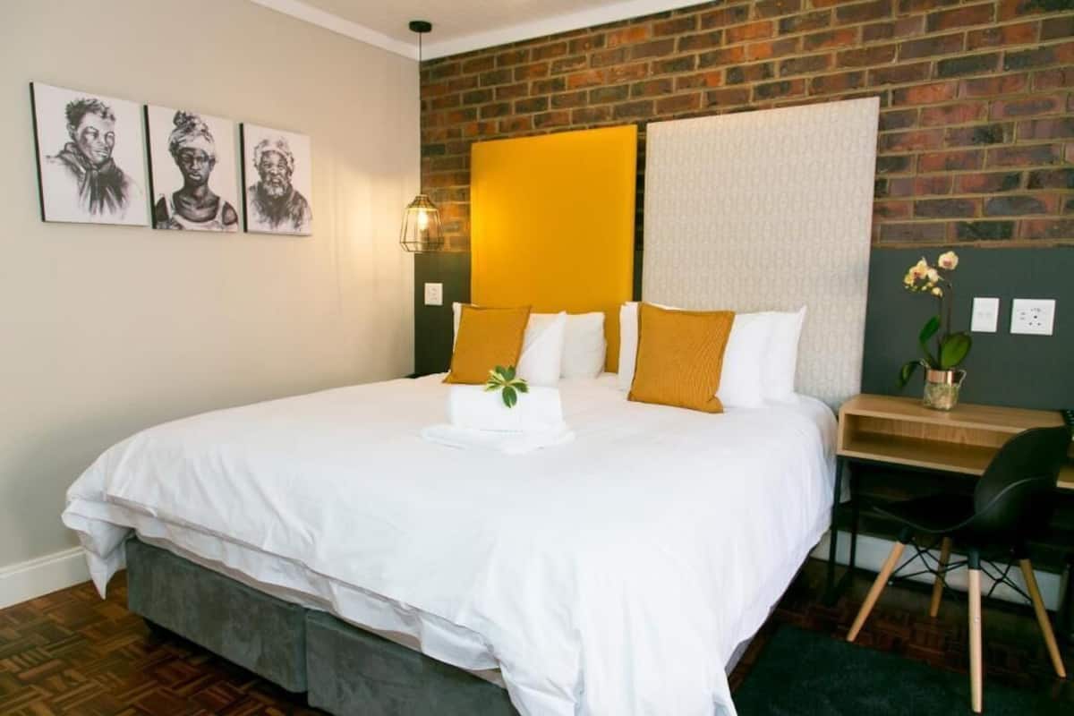 Executive Room | In-room safe, free WiFi, bed sheets
