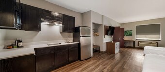Best Western Bowie Inn & Suites