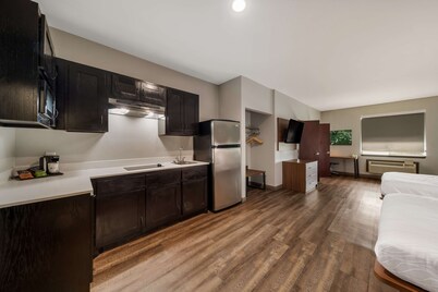 Best Western Bowie Inn & Suites