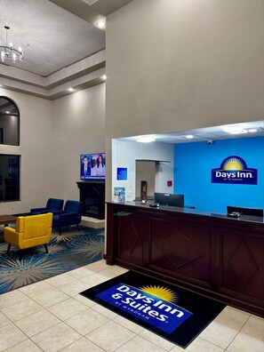 Reception - Days Inn by Wyndham Lincoln, IL (Lincoln)