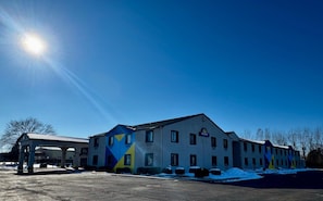 Exterior - Days Inn by Wyndham Lincoln, IL (Lincoln)