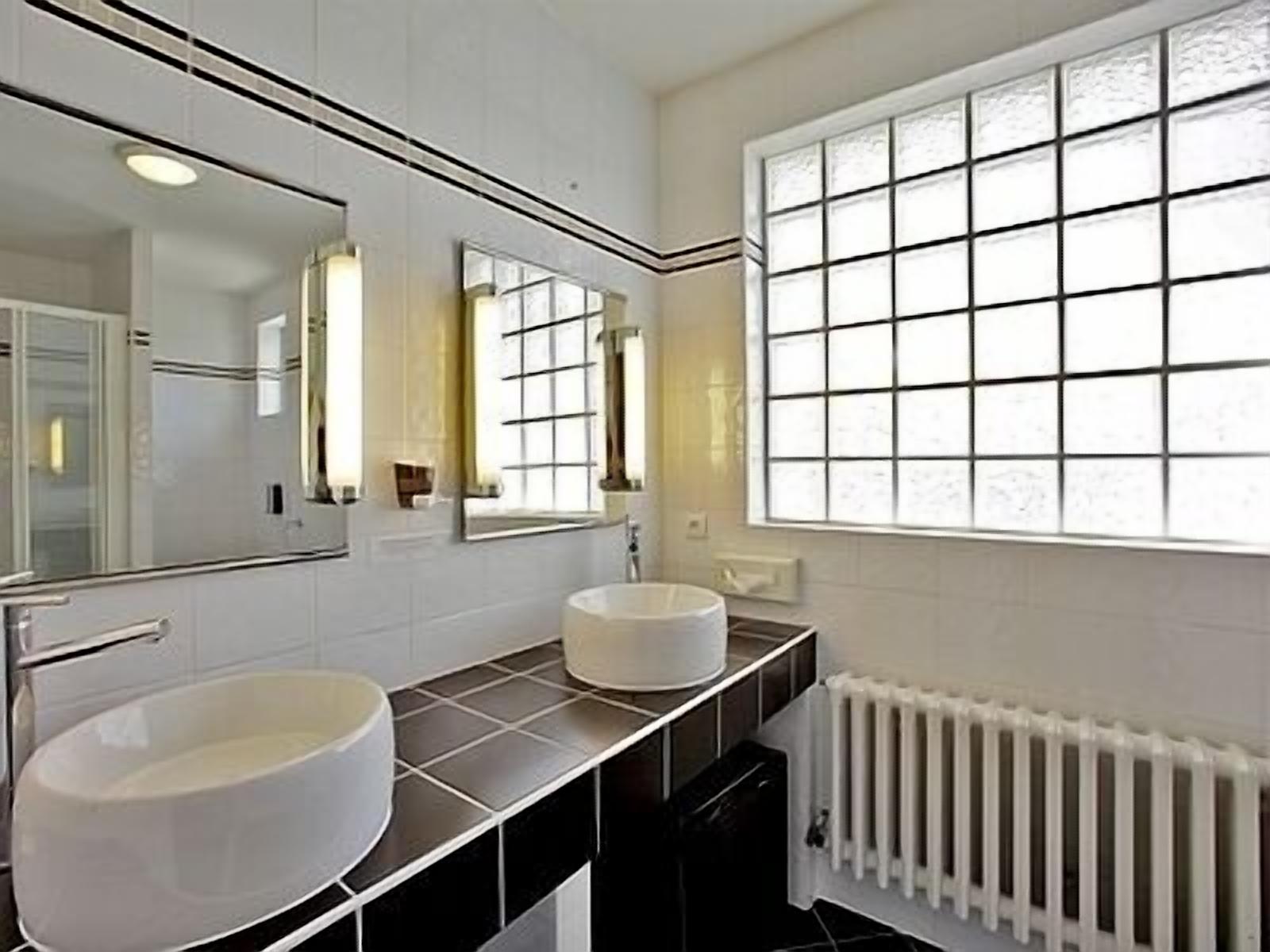 superior room, 1 single bed, private bathroom | bathroom sink