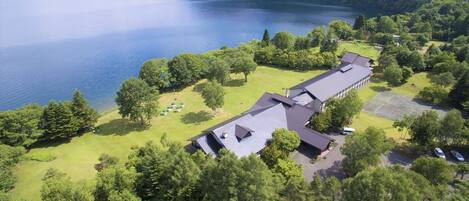 Fachada de la propiedad