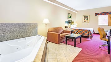 Suite, 1 King-Bett, Nichtraucher, Whirlpool | Schreibtisch, laptopgeeigneter Arbeitsplatz, Verdunkelungsvorhänge